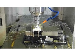 CNC加工出現(xiàn)精度問題，江門數(shù)控CNC加工教你怎樣排除
